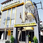 Aparthotel Ale Park 3*