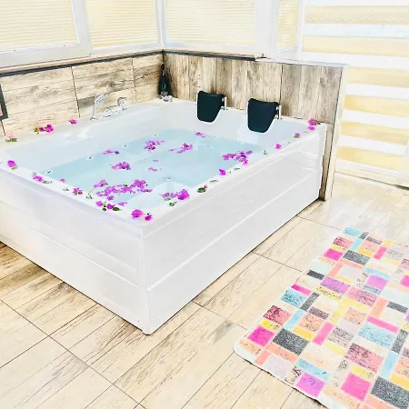 Apartmanhotel Ale Park