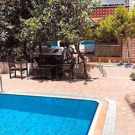 Aparthotel Ale Park 3*