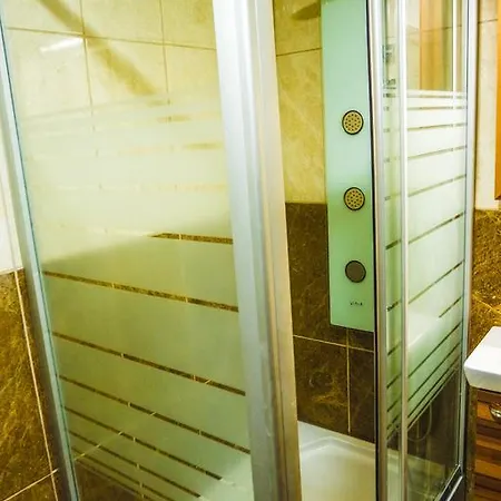 إيل بارك الفندقية 3*