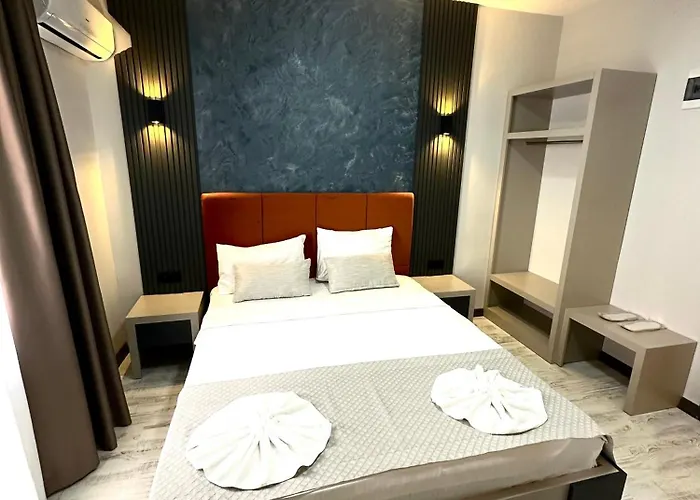 Apartmanhotel Ale Park 3*