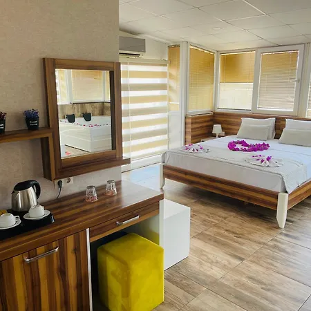 Ale Park Aparthotel 3*