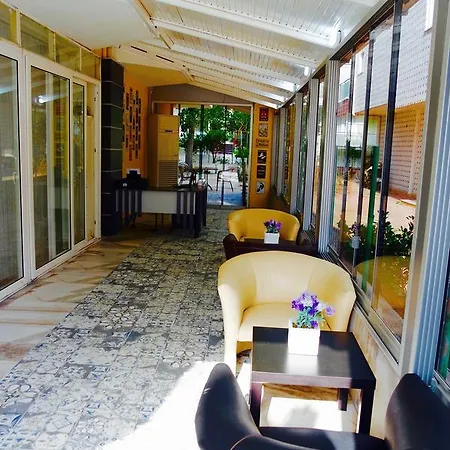 Ale Park Aparthotel